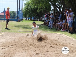 
<a style='margin-left: 5px;' class='btn btn-xs btn-social btn-facebook' href='https://www.facebook.com/sharer/sharer.php?u=https://www.boladovale.com.br/imgs/800-800-90/conteudo/fotos/1740/img9173.jpg' rel='popup' data-width='500' data-height='400'><i class='fa fa-facebook'></i>Compartilhar <span class='hidden-xs'>no Facebook</span>
</a> 
<a class='btn btn-default btn-xs' target='_blank' href='imgs/800-800-90/conteudo/fotos/1740/img9173.jpg'>
<span class='glyphicon glyphicon-cloud-download'></span> Salvar
</a> 
<span></span>