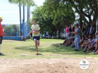 
<a style='margin-left: 5px;' class='btn btn-xs btn-social btn-facebook' href='https://www.facebook.com/sharer/sharer.php?u=https://www.boladovale.com.br/imgs/800-800-90/conteudo/fotos/1740/img9187.jpg' rel='popup' data-width='500' data-height='400'><i class='fa fa-facebook'></i>Compartilhar <span class='hidden-xs'>no Facebook</span>
</a> 
<a class='btn btn-default btn-xs' target='_blank' href='imgs/800-800-90/conteudo/fotos/1740/img9187.jpg'>
<span class='glyphicon glyphicon-cloud-download'></span> Salvar
</a> 
<span></span>