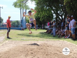 
<a style='margin-left: 5px;' class='btn btn-xs btn-social btn-facebook' href='https://www.facebook.com/sharer/sharer.php?u=https://www.boladovale.com.br/imgs/800-800-90/conteudo/fotos/1740/img9191.jpg' rel='popup' data-width='500' data-height='400'><i class='fa fa-facebook'></i>Compartilhar <span class='hidden-xs'>no Facebook</span>
</a> 
<a class='btn btn-default btn-xs' target='_blank' href='imgs/800-800-90/conteudo/fotos/1740/img9191.jpg'>
<span class='glyphicon glyphicon-cloud-download'></span> Salvar
</a> 
<span></span>