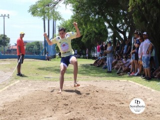 
<a style='margin-left: 5px;' class='btn btn-xs btn-social btn-facebook' href='https://www.facebook.com/sharer/sharer.php?u=https://www.boladovale.com.br/imgs/800-800-90/conteudo/fotos/1740/img9192.jpg' rel='popup' data-width='500' data-height='400'><i class='fa fa-facebook'></i>Compartilhar <span class='hidden-xs'>no Facebook</span>
</a> 
<a class='btn btn-default btn-xs' target='_blank' href='imgs/800-800-90/conteudo/fotos/1740/img9192.jpg'>
<span class='glyphicon glyphicon-cloud-download'></span> Salvar
</a> 
<span></span>