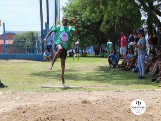 
<a style='margin-left: 5px;' class='btn btn-xs btn-social btn-facebook' href='https://www.facebook.com/sharer/sharer.php?u=https://www.boladovale.com.br/imgs/800-800-90/conteudo/fotos/1740/img9252.jpg' rel='popup' data-width='500' data-height='400'><i class='fa fa-facebook'></i>Compartilhar <span class='hidden-xs'>no Facebook</span>
</a> 
<a class='btn btn-default btn-xs' target='_blank' href='imgs/800-800-90/conteudo/fotos/1740/img9252.jpg'>
<span class='glyphicon glyphicon-cloud-download'></span> Salvar
</a> 
<span></span>