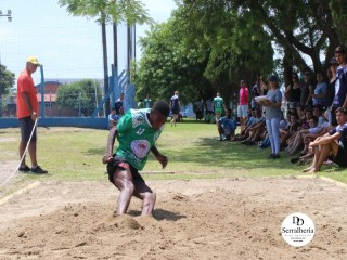 
<a style='margin-left: 5px;' class='btn btn-xs btn-social btn-facebook' href='https://www.facebook.com/sharer/sharer.php?u=https://www.boladovale.com.br/imgs/800-800-90/conteudo/fotos/1740/img9256.jpg' rel='popup' data-width='500' data-height='400'><i class='fa fa-facebook'></i>Compartilhar <span class='hidden-xs'>no Facebook</span>
</a> 
<a class='btn btn-default btn-xs' target='_blank' href='imgs/800-800-90/conteudo/fotos/1740/img9256.jpg'>
<span class='glyphicon glyphicon-cloud-download'></span> Salvar
</a> 
<span></span>