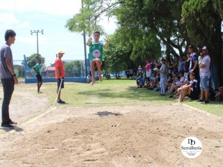 
<a style='margin-left: 5px;' class='btn btn-xs btn-social btn-facebook' href='https://www.facebook.com/sharer/sharer.php?u=https://www.boladovale.com.br/imgs/800-800-90/conteudo/fotos/1740/img9263.jpg' rel='popup' data-width='500' data-height='400'><i class='fa fa-facebook'></i>Compartilhar <span class='hidden-xs'>no Facebook</span>
</a> 
<a class='btn btn-default btn-xs' target='_blank' href='imgs/800-800-90/conteudo/fotos/1740/img9263.jpg'>
<span class='glyphicon glyphicon-cloud-download'></span> Salvar
</a> 
<span></span>