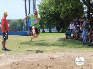 
<a style='margin-left: 5px;' class='btn btn-xs btn-social btn-facebook' href='https://www.facebook.com/sharer/sharer.php?u=https://www.boladovale.com.br/imgs/800-800-90/conteudo/fotos/1740/img9279.jpg' rel='popup' data-width='500' data-height='400'><i class='fa fa-facebook'></i>Compartilhar <span class='hidden-xs'>no Facebook</span>
</a> 
<a class='btn btn-default btn-xs' target='_blank' href='imgs/800-800-90/conteudo/fotos/1740/img9279.jpg'>
<span class='glyphicon glyphicon-cloud-download'></span> Salvar
</a> 
<span></span>