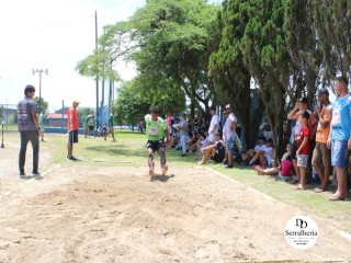 
<a style='margin-left: 5px;' class='btn btn-xs btn-social btn-facebook' href='https://www.facebook.com/sharer/sharer.php?u=https://www.boladovale.com.br/imgs/800-800-90/conteudo/fotos/1740/img9296.jpg' rel='popup' data-width='500' data-height='400'><i class='fa fa-facebook'></i>Compartilhar <span class='hidden-xs'>no Facebook</span>
</a> 
<a class='btn btn-default btn-xs' target='_blank' href='imgs/800-800-90/conteudo/fotos/1740/img9296.jpg'>
<span class='glyphicon glyphicon-cloud-download'></span> Salvar
</a> 
<span></span>