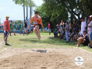 
<a style='margin-left: 5px;' class='btn btn-xs btn-social btn-facebook' href='https://www.facebook.com/sharer/sharer.php?u=https://www.boladovale.com.br/imgs/800-800-90/conteudo/fotos/1740/img9311.jpg' rel='popup' data-width='500' data-height='400'><i class='fa fa-facebook'></i>Compartilhar <span class='hidden-xs'>no Facebook</span>
</a> 
<a class='btn btn-default btn-xs' target='_blank' href='imgs/800-800-90/conteudo/fotos/1740/img9311.jpg'>
<span class='glyphicon glyphicon-cloud-download'></span> Salvar
</a> 
<span></span>