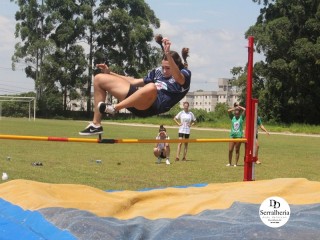 
<a style='margin-left: 5px;' class='btn btn-xs btn-social btn-facebook' href='https://www.facebook.com/sharer/sharer.php?u=https://www.boladovale.com.br/imgs/800-800-90/conteudo/fotos/1741/img9613.jpg' rel='popup' data-width='500' data-height='400'><i class='fa fa-facebook'></i>Compartilhar <span class='hidden-xs'>no Facebook</span>
</a> 
<a class='btn btn-default btn-xs' target='_blank' href='imgs/800-800-90/conteudo/fotos/1741/img9613.jpg'>
<span class='glyphicon glyphicon-cloud-download'></span> Salvar
</a> 
<span></span>