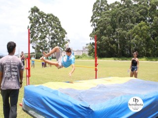 
<a style='margin-left: 5px;' class='btn btn-xs btn-social btn-facebook' href='https://www.facebook.com/sharer/sharer.php?u=https://www.boladovale.com.br/imgs/800-800-90/conteudo/fotos/1742/img9522.jpg' rel='popup' data-width='500' data-height='400'><i class='fa fa-facebook'></i>Compartilhar <span class='hidden-xs'>no Facebook</span>
</a> 
<a class='btn btn-default btn-xs' target='_blank' href='imgs/800-800-90/conteudo/fotos/1742/img9522.jpg'>
<span class='glyphicon glyphicon-cloud-download'></span> Salvar
</a> 
<span></span>