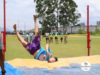 
<a style='margin-left: 5px;' class='btn btn-xs btn-social btn-facebook' href='https://www.facebook.com/sharer/sharer.php?u=https://www.boladovale.com.br/imgs/800-800-90/conteudo/fotos/1742/img9530.jpg' rel='popup' data-width='500' data-height='400'><i class='fa fa-facebook'></i>Compartilhar <span class='hidden-xs'>no Facebook</span>
</a> 
<a class='btn btn-default btn-xs' target='_blank' href='imgs/800-800-90/conteudo/fotos/1742/img9530.jpg'>
<span class='glyphicon glyphicon-cloud-download'></span> Salvar
</a> 
<span></span>