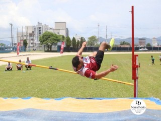 
<a style='margin-left: 5px;' class='btn btn-xs btn-social btn-facebook' href='https://www.facebook.com/sharer/sharer.php?u=https://www.boladovale.com.br/imgs/800-800-90/conteudo/fotos/1742/img9607.jpg' rel='popup' data-width='500' data-height='400'><i class='fa fa-facebook'></i>Compartilhar <span class='hidden-xs'>no Facebook</span>
</a> 
<a class='btn btn-default btn-xs' target='_blank' href='imgs/800-800-90/conteudo/fotos/1742/img9607.jpg'>
<span class='glyphicon glyphicon-cloud-download'></span> Salvar
</a> 
<span></span>