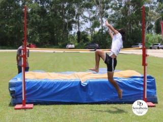 
<a style='margin-left: 5px;' class='btn btn-xs btn-social btn-facebook' href='https://www.facebook.com/sharer/sharer.php?u=https://www.boladovale.com.br/imgs/800-800-90/conteudo/fotos/1742/img9649.jpg' rel='popup' data-width='500' data-height='400'><i class='fa fa-facebook'></i>Compartilhar <span class='hidden-xs'>no Facebook</span>
</a> 
<a class='btn btn-default btn-xs' target='_blank' href='imgs/800-800-90/conteudo/fotos/1742/img9649.jpg'>
<span class='glyphicon glyphicon-cloud-download'></span> Salvar
</a> 
<span></span>