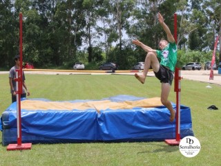 
<a style='margin-left: 5px;' class='btn btn-xs btn-social btn-facebook' href='https://www.facebook.com/sharer/sharer.php?u=https://www.boladovale.com.br/imgs/800-800-90/conteudo/fotos/1742/img9654.jpg' rel='popup' data-width='500' data-height='400'><i class='fa fa-facebook'></i>Compartilhar <span class='hidden-xs'>no Facebook</span>
</a> 
<a class='btn btn-default btn-xs' target='_blank' href='imgs/800-800-90/conteudo/fotos/1742/img9654.jpg'>
<span class='glyphicon glyphicon-cloud-download'></span> Salvar
</a> 
<span></span>