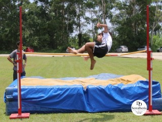 
<a style='margin-left: 5px;' class='btn btn-xs btn-social btn-facebook' href='https://www.facebook.com/sharer/sharer.php?u=https://www.boladovale.com.br/imgs/800-800-90/conteudo/fotos/1742/img9658.jpg' rel='popup' data-width='500' data-height='400'><i class='fa fa-facebook'></i>Compartilhar <span class='hidden-xs'>no Facebook</span>
</a> 
<a class='btn btn-default btn-xs' target='_blank' href='imgs/800-800-90/conteudo/fotos/1742/img9658.jpg'>
<span class='glyphicon glyphicon-cloud-download'></span> Salvar
</a> 
<span></span>