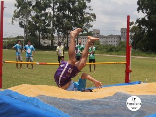 
<a style='margin-left: 5px;' class='btn btn-xs btn-social btn-facebook' href='https://www.facebook.com/sharer/sharer.php?u=https://www.boladovale.com.br/imgs/800-800-90/conteudo/fotos/1742/img9700.jpg' rel='popup' data-width='500' data-height='400'><i class='fa fa-facebook'></i>Compartilhar <span class='hidden-xs'>no Facebook</span>
</a> 
<a class='btn btn-default btn-xs' target='_blank' href='imgs/800-800-90/conteudo/fotos/1742/img9700.jpg'>
<span class='glyphicon glyphicon-cloud-download'></span> Salvar
</a> 
<span></span>