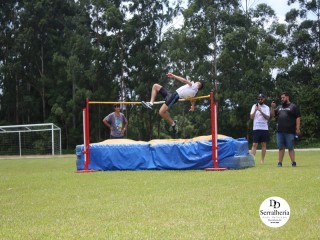 
<a style='margin-left: 5px;' class='btn btn-xs btn-social btn-facebook' href='https://www.facebook.com/sharer/sharer.php?u=https://www.boladovale.com.br/imgs/800-800-90/conteudo/fotos/1742/img9712.jpg' rel='popup' data-width='500' data-height='400'><i class='fa fa-facebook'></i>Compartilhar <span class='hidden-xs'>no Facebook</span>
</a> 
<a class='btn btn-default btn-xs' target='_blank' href='imgs/800-800-90/conteudo/fotos/1742/img9712.jpg'>
<span class='glyphicon glyphicon-cloud-download'></span> Salvar
</a> 
<span></span>