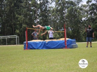 
<a style='margin-left: 5px;' class='btn btn-xs btn-social btn-facebook' href='https://www.facebook.com/sharer/sharer.php?u=https://www.boladovale.com.br/imgs/800-800-90/conteudo/fotos/1742/img9730.jpg' rel='popup' data-width='500' data-height='400'><i class='fa fa-facebook'></i>Compartilhar <span class='hidden-xs'>no Facebook</span>
</a> 
<a class='btn btn-default btn-xs' target='_blank' href='imgs/800-800-90/conteudo/fotos/1742/img9730.jpg'>
<span class='glyphicon glyphicon-cloud-download'></span> Salvar
</a> 
<span></span>