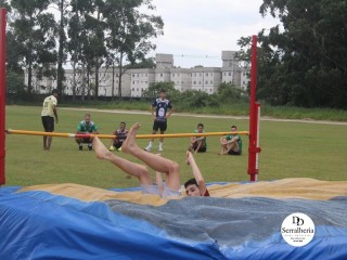 
<a style='margin-left: 5px;' class='btn btn-xs btn-social btn-facebook' href='https://www.facebook.com/sharer/sharer.php?u=https://www.boladovale.com.br/imgs/800-800-90/conteudo/fotos/1742/img9752.jpg' rel='popup' data-width='500' data-height='400'><i class='fa fa-facebook'></i>Compartilhar <span class='hidden-xs'>no Facebook</span>
</a> 
<a class='btn btn-default btn-xs' target='_blank' href='imgs/800-800-90/conteudo/fotos/1742/img9752.jpg'>
<span class='glyphicon glyphicon-cloud-download'></span> Salvar
</a> 
<span></span>