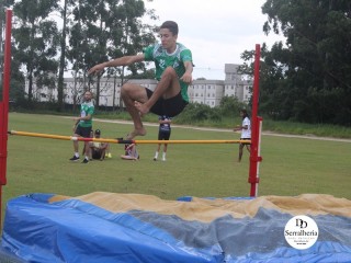 
<a style='margin-left: 5px;' class='btn btn-xs btn-social btn-facebook' href='https://www.facebook.com/sharer/sharer.php?u=https://www.boladovale.com.br/imgs/800-800-90/conteudo/fotos/1742/img9763.jpg' rel='popup' data-width='500' data-height='400'><i class='fa fa-facebook'></i>Compartilhar <span class='hidden-xs'>no Facebook</span>
</a> 
<a class='btn btn-default btn-xs' target='_blank' href='imgs/800-800-90/conteudo/fotos/1742/img9763.jpg'>
<span class='glyphicon glyphicon-cloud-download'></span> Salvar
</a> 
<span></span>