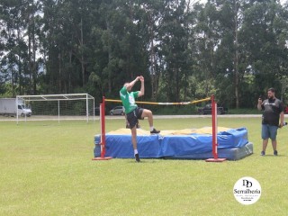 
<a style='margin-left: 5px;' class='btn btn-xs btn-social btn-facebook' href='https://www.facebook.com/sharer/sharer.php?u=https://www.boladovale.com.br/imgs/800-800-90/conteudo/fotos/1742/img9845.jpg' rel='popup' data-width='500' data-height='400'><i class='fa fa-facebook'></i>Compartilhar <span class='hidden-xs'>no Facebook</span>
</a> 
<a class='btn btn-default btn-xs' target='_blank' href='imgs/800-800-90/conteudo/fotos/1742/img9845.jpg'>
<span class='glyphicon glyphicon-cloud-download'></span> Salvar
</a> 
<span></span>