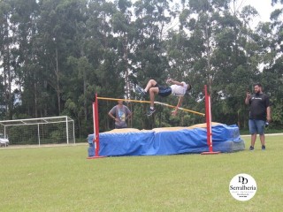 
<a style='margin-left: 5px;' class='btn btn-xs btn-social btn-facebook' href='https://www.facebook.com/sharer/sharer.php?u=https://www.boladovale.com.br/imgs/800-800-90/conteudo/fotos/1742/img9864.jpg' rel='popup' data-width='500' data-height='400'><i class='fa fa-facebook'></i>Compartilhar <span class='hidden-xs'>no Facebook</span>
</a> 
<a class='btn btn-default btn-xs' target='_blank' href='imgs/800-800-90/conteudo/fotos/1742/img9864.jpg'>
<span class='glyphicon glyphicon-cloud-download'></span> Salvar
</a> 
<span></span>