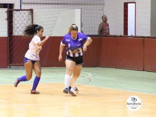 
<a style='margin-left: 5px;' class='btn btn-xs btn-social btn-facebook' href='https://www.facebook.com/sharer/sharer.php?u=https://www.boladovale.com.br/imgs/800-800-90/conteudo/fotos/1745/img9770.jpg' rel='popup' data-width='500' data-height='400'><i class='fa fa-facebook'></i>Compartilhar <span class='hidden-xs'>no Facebook</span>
</a> 
<a class='btn btn-default btn-xs' target='_blank' href='imgs/800-800-90/conteudo/fotos/1745/img9770.jpg'>
<span class='glyphicon glyphicon-cloud-download'></span> Salvar
</a> 
<span></span>