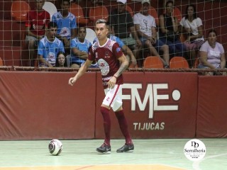 
<a style='margin-left: 5px;' class='btn btn-xs btn-social btn-facebook' href='https://www.facebook.com/sharer/sharer.php?u=https://www.boladovale.com.br/imgs/800-800-90/conteudo/fotos/1747/img0060.jpg' rel='popup' data-width='500' data-height='400'><i class='fa fa-facebook'></i>Compartilhar <span class='hidden-xs'>no Facebook</span>
</a> 
<a class='btn btn-default btn-xs' target='_blank' href='imgs/800-800-90/conteudo/fotos/1747/img0060.jpg'>
<span class='glyphicon glyphicon-cloud-download'></span> Salvar
</a> 
<span></span>