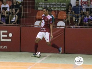 
<a style='margin-left: 5px;' class='btn btn-xs btn-social btn-facebook' href='https://www.facebook.com/sharer/sharer.php?u=https://www.boladovale.com.br/imgs/800-800-90/conteudo/fotos/1747/img0071.jpg' rel='popup' data-width='500' data-height='400'><i class='fa fa-facebook'></i>Compartilhar <span class='hidden-xs'>no Facebook</span>
</a> 
<a class='btn btn-default btn-xs' target='_blank' href='imgs/800-800-90/conteudo/fotos/1747/img0071.jpg'>
<span class='glyphicon glyphicon-cloud-download'></span> Salvar
</a> 
<span></span>