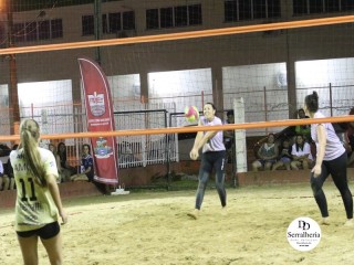 
<a style='margin-left: 5px;' class='btn btn-xs btn-social btn-facebook' href='https://www.facebook.com/sharer/sharer.php?u=https://www.boladovale.com.br/imgs/800-800-90/conteudo/fotos/1748/img9872.jpg' rel='popup' data-width='500' data-height='400'><i class='fa fa-facebook'></i>Compartilhar <span class='hidden-xs'>no Facebook</span>
</a> 
<a class='btn btn-default btn-xs' target='_blank' href='imgs/800-800-90/conteudo/fotos/1748/img9872.jpg'>
<span class='glyphicon glyphicon-cloud-download'></span> Salvar
</a> 
<span></span>