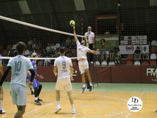 
<a style='margin-left: 5px;' class='btn btn-xs btn-social btn-facebook' href='https://www.facebook.com/sharer/sharer.php?u=https://www.boladovale.com.br/imgs/800-800-90/conteudo/fotos/1749/img0412.jpg' rel='popup' data-width='500' data-height='400'><i class='fa fa-facebook'></i>Compartilhar <span class='hidden-xs'>no Facebook</span>
</a> 
<a class='btn btn-default btn-xs' target='_blank' href='imgs/800-800-90/conteudo/fotos/1749/img0412.jpg'>
<span class='glyphicon glyphicon-cloud-download'></span> Salvar
</a> 
<span></span>