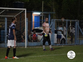 
<a style='margin-left: 5px;' class='btn btn-xs btn-social btn-facebook' href='https://www.facebook.com/sharer/sharer.php?u=https://www.boladovale.com.br/imgs/800-800-90/conteudo/fotos/1750/img0109.jpg' rel='popup' data-width='500' data-height='400'><i class='fa fa-facebook'></i>Compartilhar <span class='hidden-xs'>no Facebook</span>
</a> 
<a class='btn btn-default btn-xs' target='_blank' href='imgs/800-800-90/conteudo/fotos/1750/img0109.jpg'>
<span class='glyphicon glyphicon-cloud-download'></span> Salvar
</a> 
<span></span>