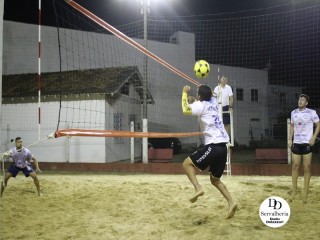 
<a style='margin-left: 5px;' class='btn btn-xs btn-social btn-facebook' href='https://www.facebook.com/sharer/sharer.php?u=https://www.boladovale.com.br/imgs/800-800-90/conteudo/fotos/1751/img0230.jpg' rel='popup' data-width='500' data-height='400'><i class='fa fa-facebook'></i>Compartilhar <span class='hidden-xs'>no Facebook</span>
</a> 
<a class='btn btn-default btn-xs' target='_blank' href='imgs/800-800-90/conteudo/fotos/1751/img0230.jpg'>
<span class='glyphicon glyphicon-cloud-download'></span> Salvar
</a> 
<span></span>