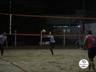 
<a style='margin-left: 5px;' class='btn btn-xs btn-social btn-facebook' href='https://www.facebook.com/sharer/sharer.php?u=https://www.boladovale.com.br/imgs/800-800-90/conteudo/fotos/1755/img0426.jpg' rel='popup' data-width='500' data-height='400'><i class='fa fa-facebook'></i>Compartilhar <span class='hidden-xs'>no Facebook</span>
</a> 
<a class='btn btn-default btn-xs' target='_blank' href='imgs/800-800-90/conteudo/fotos/1755/img0426.jpg'>
<span class='glyphicon glyphicon-cloud-download'></span> Salvar
</a> 
<span></span>