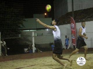 
<a style='margin-left: 5px;' class='btn btn-xs btn-social btn-facebook' href='https://www.facebook.com/sharer/sharer.php?u=https://www.boladovale.com.br/imgs/800-800-90/conteudo/fotos/1755/img0536.jpg' rel='popup' data-width='500' data-height='400'><i class='fa fa-facebook'></i>Compartilhar <span class='hidden-xs'>no Facebook</span>
</a> 
<a class='btn btn-default btn-xs' target='_blank' href='imgs/800-800-90/conteudo/fotos/1755/img0536.jpg'>
<span class='glyphicon glyphicon-cloud-download'></span> Salvar
</a> 
<span></span>