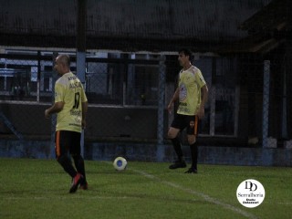 
<a style='margin-left: 5px;' class='btn btn-xs btn-social btn-facebook' href='https://www.facebook.com/sharer/sharer.php?u=https://www.boladovale.com.br/imgs/800-800-90/conteudo/fotos/1756/img0693.jpg' rel='popup' data-width='500' data-height='400'><i class='fa fa-facebook'></i>Compartilhar <span class='hidden-xs'>no Facebook</span>
</a> 
<a class='btn btn-default btn-xs' target='_blank' href='imgs/800-800-90/conteudo/fotos/1756/img0693.jpg'>
<span class='glyphicon glyphicon-cloud-download'></span> Salvar
</a> 
<span></span>