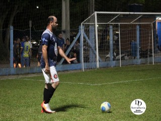 
<a style='margin-left: 5px;' class='btn btn-xs btn-social btn-facebook' href='https://www.facebook.com/sharer/sharer.php?u=https://www.boladovale.com.br/imgs/800-800-90/conteudo/fotos/1756/img0746.jpg' rel='popup' data-width='500' data-height='400'><i class='fa fa-facebook'></i>Compartilhar <span class='hidden-xs'>no Facebook</span>
</a> 
<a class='btn btn-default btn-xs' target='_blank' href='imgs/800-800-90/conteudo/fotos/1756/img0746.jpg'>
<span class='glyphicon glyphicon-cloud-download'></span> Salvar
</a> 
<span></span>