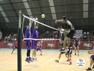 
<a style='margin-left: 5px;' class='btn btn-xs btn-social btn-facebook' href='https://www.facebook.com/sharer/sharer.php?u=https://www.boladovale.com.br/imgs/800-800-90/conteudo/fotos/1757/img0895.jpg' rel='popup' data-width='500' data-height='400'><i class='fa fa-facebook'></i>Compartilhar <span class='hidden-xs'>no Facebook</span>
</a> 
<a class='btn btn-default btn-xs' target='_blank' href='imgs/800-800-90/conteudo/fotos/1757/img0895.jpg'>
<span class='glyphicon glyphicon-cloud-download'></span> Salvar
</a> 
<span></span>