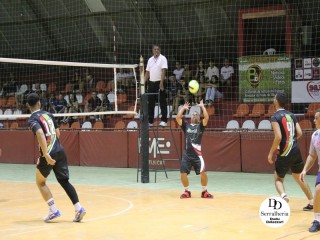 
<a style='margin-left: 5px;' class='btn btn-xs btn-social btn-facebook' href='https://www.facebook.com/sharer/sharer.php?u=https://www.boladovale.com.br/imgs/800-800-90/conteudo/fotos/1757/img0921.jpg' rel='popup' data-width='500' data-height='400'><i class='fa fa-facebook'></i>Compartilhar <span class='hidden-xs'>no Facebook</span>
</a> 
<a class='btn btn-default btn-xs' target='_blank' href='imgs/800-800-90/conteudo/fotos/1757/img0921.jpg'>
<span class='glyphicon glyphicon-cloud-download'></span> Salvar
</a> 
<span></span>