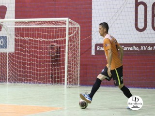 
<a style='margin-left: 5px;' class='btn btn-xs btn-social btn-facebook' href='https://www.facebook.com/sharer/sharer.php?u=https://www.boladovale.com.br/imgs/800-800-90/conteudo/fotos/1759/img1177.jpg' rel='popup' data-width='500' data-height='400'><i class='fa fa-facebook'></i>Compartilhar <span class='hidden-xs'>no Facebook</span>
</a> 
<a class='btn btn-default btn-xs' target='_blank' href='imgs/800-800-90/conteudo/fotos/1759/img1177.jpg'>
<span class='glyphicon glyphicon-cloud-download'></span> Salvar
</a> 
<span></span>
