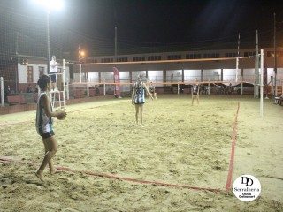
<a style='margin-left: 5px;' class='btn btn-xs btn-social btn-facebook' href='https://www.facebook.com/sharer/sharer.php?u=https://www.boladovale.com.br/imgs/800-800-90/conteudo/fotos/1762/img0883.jpg' rel='popup' data-width='500' data-height='400'><i class='fa fa-facebook'></i>Compartilhar <span class='hidden-xs'>no Facebook</span>
</a> 
<a class='btn btn-default btn-xs' target='_blank' href='imgs/800-800-90/conteudo/fotos/1762/img0883.jpg'>
<span class='glyphicon glyphicon-cloud-download'></span> Salvar
</a> 
<span></span>