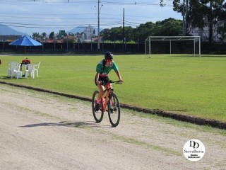 
<a style='margin-left: 5px;' class='btn btn-xs btn-social btn-facebook' href='https://www.facebook.com/sharer/sharer.php?u=https://www.boladovale.com.br/imgs/800-800-90/conteudo/fotos/1763/img1441.jpg' rel='popup' data-width='500' data-height='400'><i class='fa fa-facebook'></i>Compartilhar <span class='hidden-xs'>no Facebook</span>
</a> 
<a class='btn btn-default btn-xs' target='_blank' href='imgs/800-800-90/conteudo/fotos/1763/img1441.jpg'>
<span class='glyphicon glyphicon-cloud-download'></span> Salvar
</a> 
<span></span>