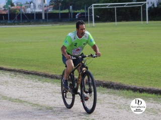 
<a style='margin-left: 5px;' class='btn btn-xs btn-social btn-facebook' href='https://www.facebook.com/sharer/sharer.php?u=https://www.boladovale.com.br/imgs/800-800-90/conteudo/fotos/1764/img1501.jpg' rel='popup' data-width='500' data-height='400'><i class='fa fa-facebook'></i>Compartilhar <span class='hidden-xs'>no Facebook</span>
</a> 
<a class='btn btn-default btn-xs' target='_blank' href='imgs/800-800-90/conteudo/fotos/1764/img1501.jpg'>
<span class='glyphicon glyphicon-cloud-download'></span> Salvar
</a> 
<span></span>