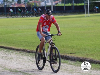 
<a style='margin-left: 5px;' class='btn btn-xs btn-social btn-facebook' href='https://www.facebook.com/sharer/sharer.php?u=https://www.boladovale.com.br/imgs/800-800-90/conteudo/fotos/1764/img1513.jpg' rel='popup' data-width='500' data-height='400'><i class='fa fa-facebook'></i>Compartilhar <span class='hidden-xs'>no Facebook</span>
</a> 
<a class='btn btn-default btn-xs' target='_blank' href='imgs/800-800-90/conteudo/fotos/1764/img1513.jpg'>
<span class='glyphicon glyphicon-cloud-download'></span> Salvar
</a> 
<span></span>