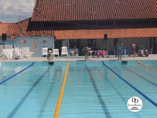 
<a style='margin-left: 5px;' class='btn btn-xs btn-social btn-facebook' href='https://www.facebook.com/sharer/sharer.php?u=https://www.boladovale.com.br/imgs/800-800-90/conteudo/fotos/1765/img1068.jpg' rel='popup' data-width='500' data-height='400'><i class='fa fa-facebook'></i>Compartilhar <span class='hidden-xs'>no Facebook</span>
</a> 
<a class='btn btn-default btn-xs' target='_blank' href='imgs/800-800-90/conteudo/fotos/1765/img1068.jpg'>
<span class='glyphicon glyphicon-cloud-download'></span> Salvar
</a> 
<span></span>