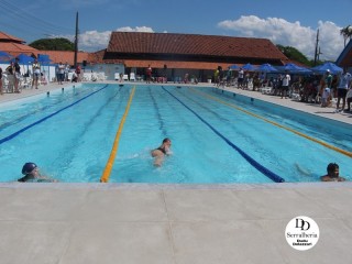 
<a style='margin-left: 5px;' class='btn btn-xs btn-social btn-facebook' href='https://www.facebook.com/sharer/sharer.php?u=https://www.boladovale.com.br/imgs/800-800-90/conteudo/fotos/1765/img1100.jpg' rel='popup' data-width='500' data-height='400'><i class='fa fa-facebook'></i>Compartilhar <span class='hidden-xs'>no Facebook</span>
</a> 
<a class='btn btn-default btn-xs' target='_blank' href='imgs/800-800-90/conteudo/fotos/1765/img1100.jpg'>
<span class='glyphicon glyphicon-cloud-download'></span> Salvar
</a> 
<span></span>