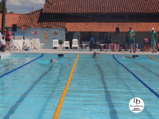 
<a style='margin-left: 5px;' class='btn btn-xs btn-social btn-facebook' href='https://www.facebook.com/sharer/sharer.php?u=https://www.boladovale.com.br/imgs/800-800-90/conteudo/fotos/1765/img1155.jpg' rel='popup' data-width='500' data-height='400'><i class='fa fa-facebook'></i>Compartilhar <span class='hidden-xs'>no Facebook</span>
</a> 
<a class='btn btn-default btn-xs' target='_blank' href='imgs/800-800-90/conteudo/fotos/1765/img1155.jpg'>
<span class='glyphicon glyphicon-cloud-download'></span> Salvar
</a> 
<span></span>