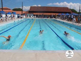 
<a style='margin-left: 5px;' class='btn btn-xs btn-social btn-facebook' href='https://www.facebook.com/sharer/sharer.php?u=https://www.boladovale.com.br/imgs/800-800-90/conteudo/fotos/1765/img1197.jpg' rel='popup' data-width='500' data-height='400'><i class='fa fa-facebook'></i>Compartilhar <span class='hidden-xs'>no Facebook</span>
</a> 
<a class='btn btn-default btn-xs' target='_blank' href='imgs/800-800-90/conteudo/fotos/1765/img1197.jpg'>
<span class='glyphicon glyphicon-cloud-download'></span> Salvar
</a> 
<span></span>