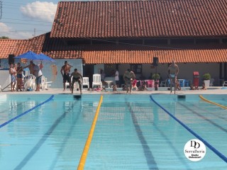 
<a style='margin-left: 5px;' class='btn btn-xs btn-social btn-facebook' href='https://www.facebook.com/sharer/sharer.php?u=https://www.boladovale.com.br/imgs/800-800-90/conteudo/fotos/1765/img1309.jpg' rel='popup' data-width='500' data-height='400'><i class='fa fa-facebook'></i>Compartilhar <span class='hidden-xs'>no Facebook</span>
</a> 
<a class='btn btn-default btn-xs' target='_blank' href='imgs/800-800-90/conteudo/fotos/1765/img1309.jpg'>
<span class='glyphicon glyphicon-cloud-download'></span> Salvar
</a> 
<span></span>
