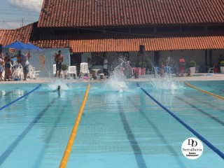 
<a style='margin-left: 5px;' class='btn btn-xs btn-social btn-facebook' href='https://www.facebook.com/sharer/sharer.php?u=https://www.boladovale.com.br/imgs/800-800-90/conteudo/fotos/1765/img1316.jpg' rel='popup' data-width='500' data-height='400'><i class='fa fa-facebook'></i>Compartilhar <span class='hidden-xs'>no Facebook</span>
</a> 
<a class='btn btn-default btn-xs' target='_blank' href='imgs/800-800-90/conteudo/fotos/1765/img1316.jpg'>
<span class='glyphicon glyphicon-cloud-download'></span> Salvar
</a> 
<span></span>