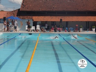 
<a style='margin-left: 5px;' class='btn btn-xs btn-social btn-facebook' href='https://www.facebook.com/sharer/sharer.php?u=https://www.boladovale.com.br/imgs/800-800-90/conteudo/fotos/1765/img1321.jpg' rel='popup' data-width='500' data-height='400'><i class='fa fa-facebook'></i>Compartilhar <span class='hidden-xs'>no Facebook</span>
</a> 
<a class='btn btn-default btn-xs' target='_blank' href='imgs/800-800-90/conteudo/fotos/1765/img1321.jpg'>
<span class='glyphicon glyphicon-cloud-download'></span> Salvar
</a> 
<span></span>