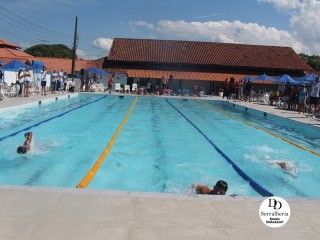 
<a style='margin-left: 5px;' class='btn btn-xs btn-social btn-facebook' href='https://www.facebook.com/sharer/sharer.php?u=https://www.boladovale.com.br/imgs/800-800-90/conteudo/fotos/1765/img1344.jpg' rel='popup' data-width='500' data-height='400'><i class='fa fa-facebook'></i>Compartilhar <span class='hidden-xs'>no Facebook</span>
</a> 
<a class='btn btn-default btn-xs' target='_blank' href='imgs/800-800-90/conteudo/fotos/1765/img1344.jpg'>
<span class='glyphicon glyphicon-cloud-download'></span> Salvar
</a> 
<span></span>
